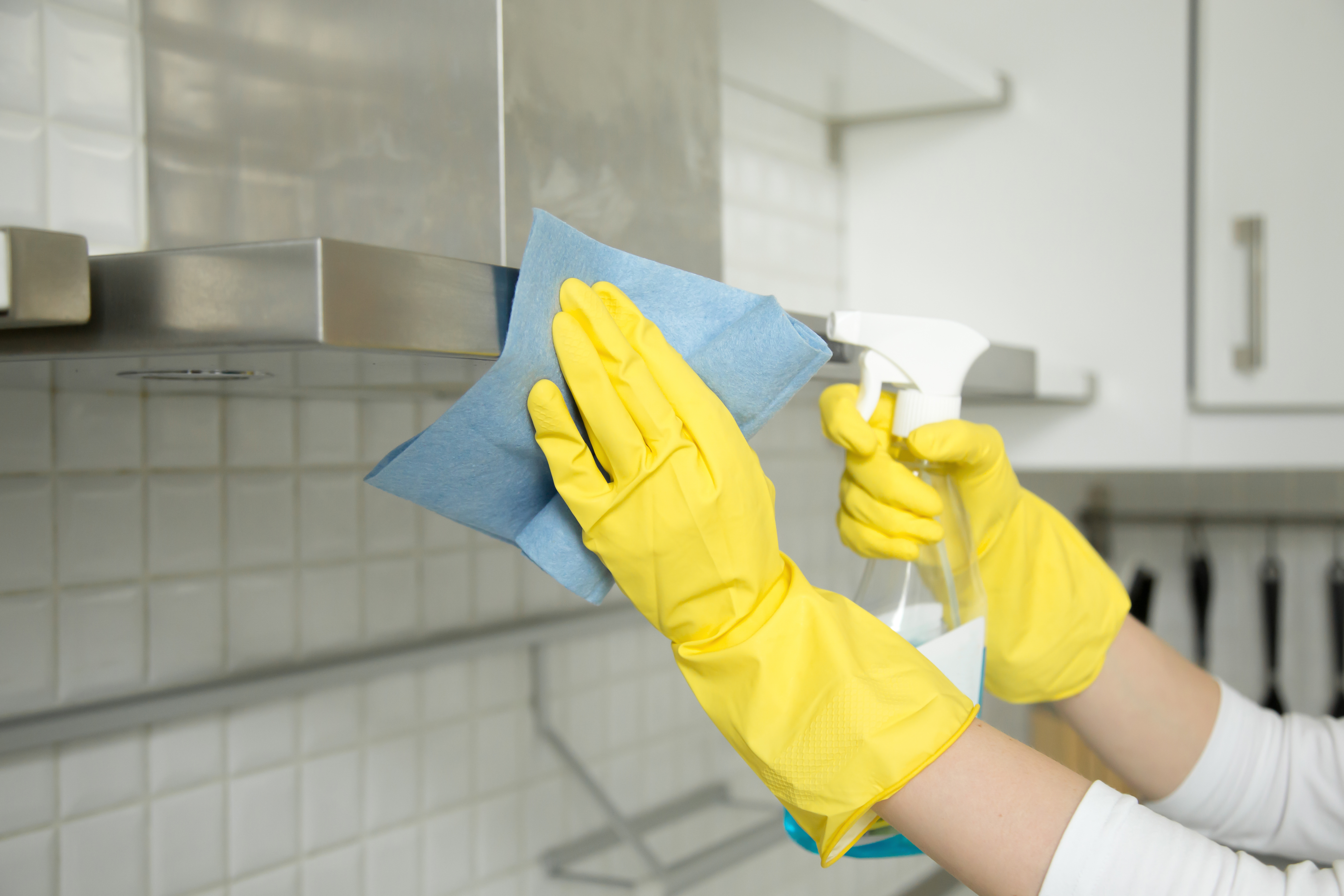 Outsourced Janitorial Services vs. In-House Services